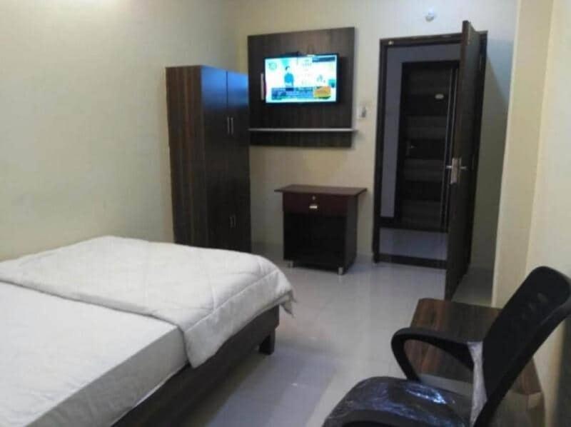 Oyo Flagship 80855 Hotel R Grand วิเจยาวารา ภายนอก รูปภาพ